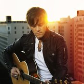 Dave Barnes - List pictures