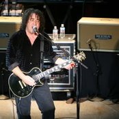 Gillan - List pictures