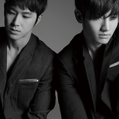 Tohoshinki - List pictures