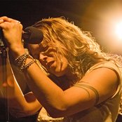 Beth Hart - List pictures