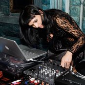 Tish - List pictures