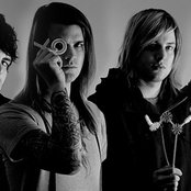 Secret & Whisper - List pictures