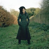 Dolores O'riordan - List pictures