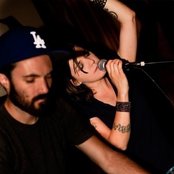 Emily Wells - List pictures