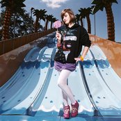 Yelle - List pictures