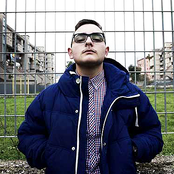 Rocco Hunt - List pictures