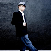 Lucas Grabeel - List pictures