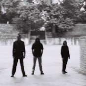 Monolithe - List pictures