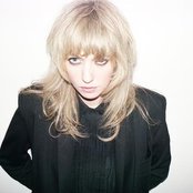 Ladyhawke - List pictures