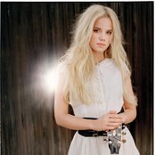 Cheyenne Kimball - List pictures