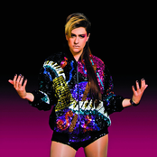 Peaches - List pictures