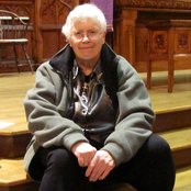 Pauline Oliveros - List pictures