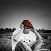 Medium - List pictures