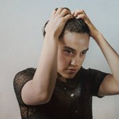 Empress Of - List pictures