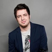 Lee Dewyze - List pictures