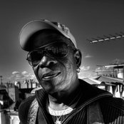 Tony Allen - List pictures