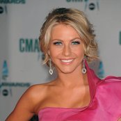 Julianne Hough - List pictures