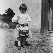 Carl Orff - List pictures