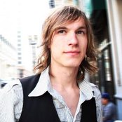 Landon Pigg - List pictures