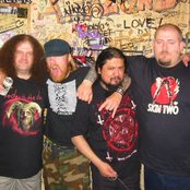 Lock Up - List pictures