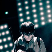 Jonny Greenwood - List pictures
