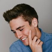 Sammy Wilk - List pictures