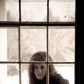 Sarah Fimm - List pictures