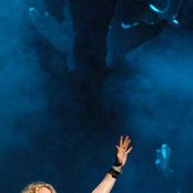 Phil Joel - List pictures