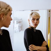 Sunflower Bean - List pictures