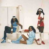 The Jones Girls - List pictures