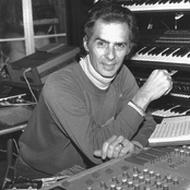 Bill Conti - List pictures