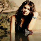 Crystal Shawanda - List pictures