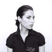 Zaho - List pictures