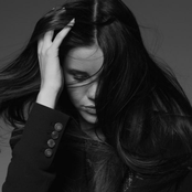 Marina Kaye - List pictures