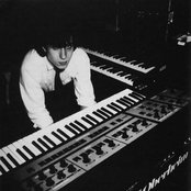 Richard Barbieri - List pictures