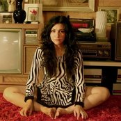 Alex Winston - List pictures