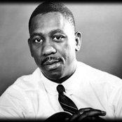 Wes Montgomery - List pictures