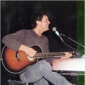 Axel Fernando - List pictures