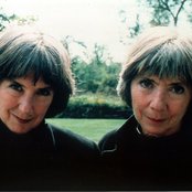 Kate & Anna Mcgarrigle - List pictures