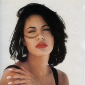 Selena - List pictures