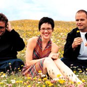 Venus Hum - List pictures