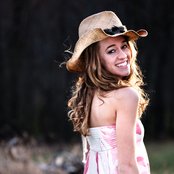 Alexa Lusader - List pictures