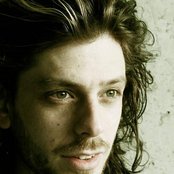 Oren Lavie - List pictures