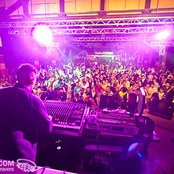 Paradox - List pictures