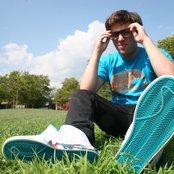 Hoodie Allen - List pictures