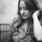 Margo Price - List pictures