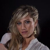 Lucy Woodward - List pictures