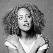 Cree Summer - List pictures