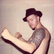 C.w. Stoneking - List pictures