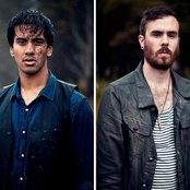 Young Lyre - List pictures